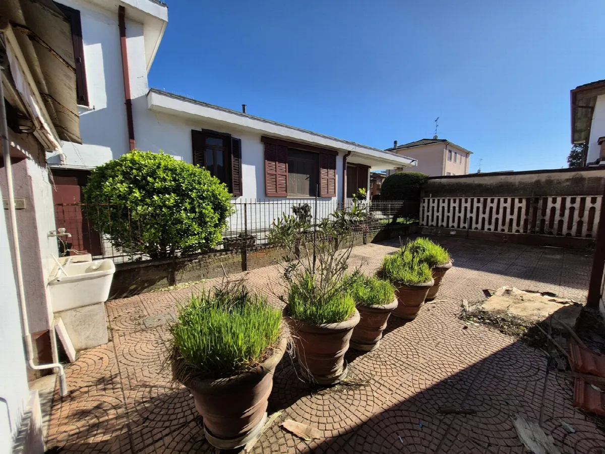 Villa in vendita a Valera Fratta - foto 10