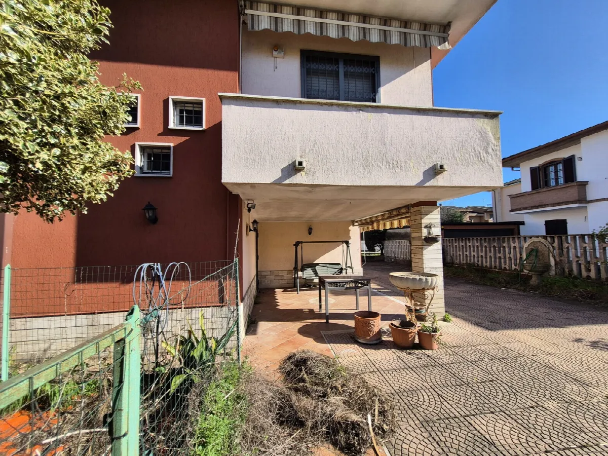 Villa in vendita a Valera Fratta - foto 5