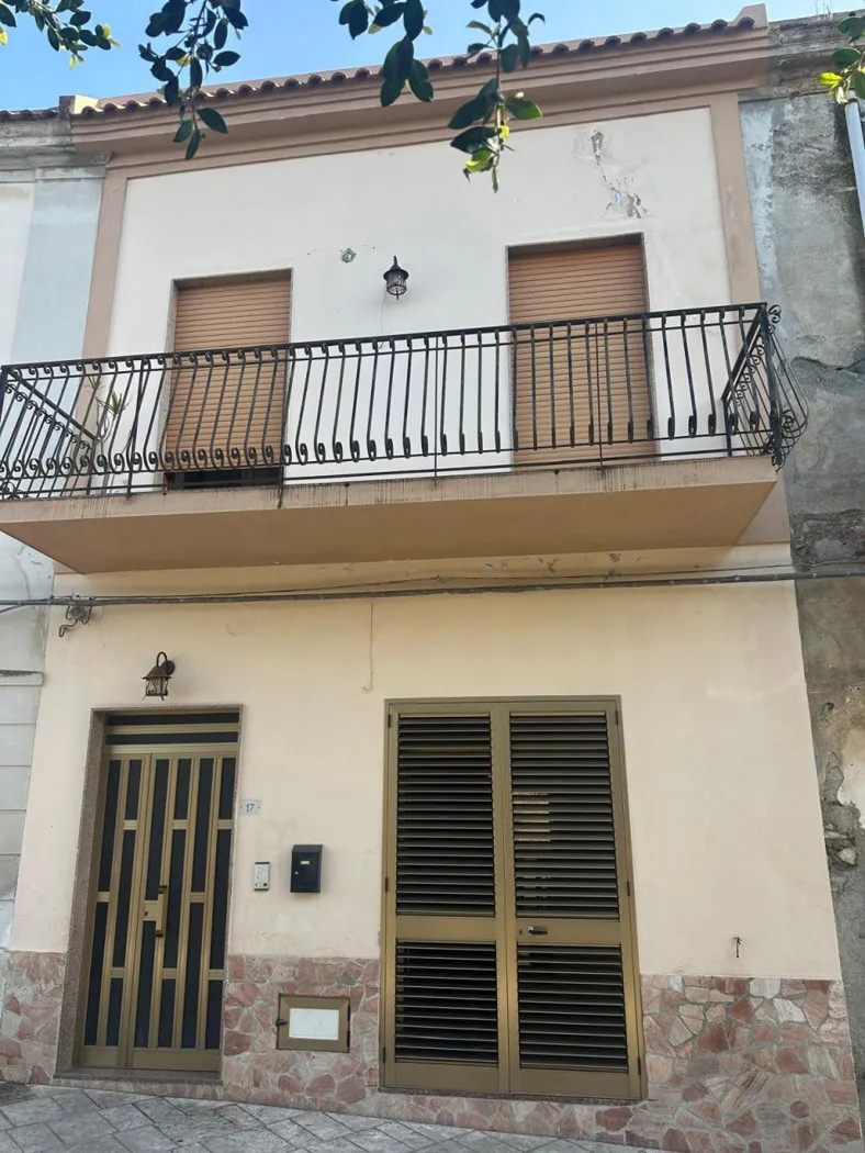 Casa indipendente in vendita a San Filippo del Mela - foto 1