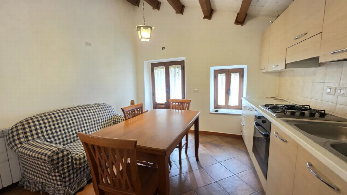 Casa indipendente in vendita a Basicò - foto 5