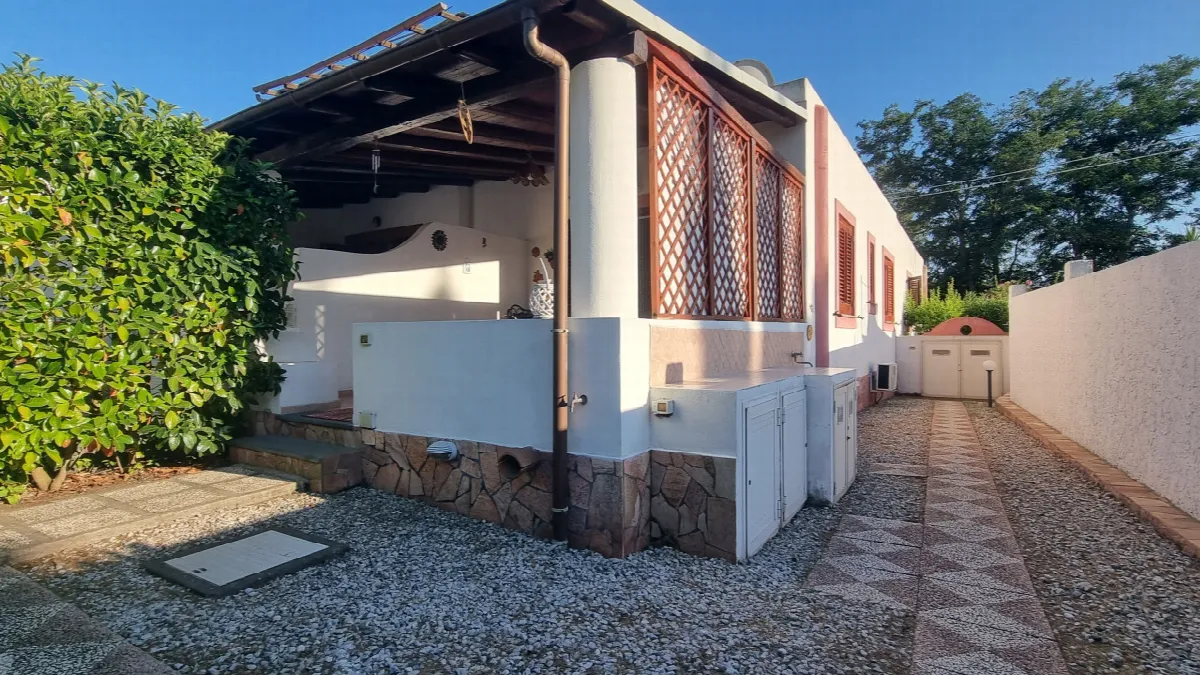 Casa indipendente in vendita a Lipari - foto 1