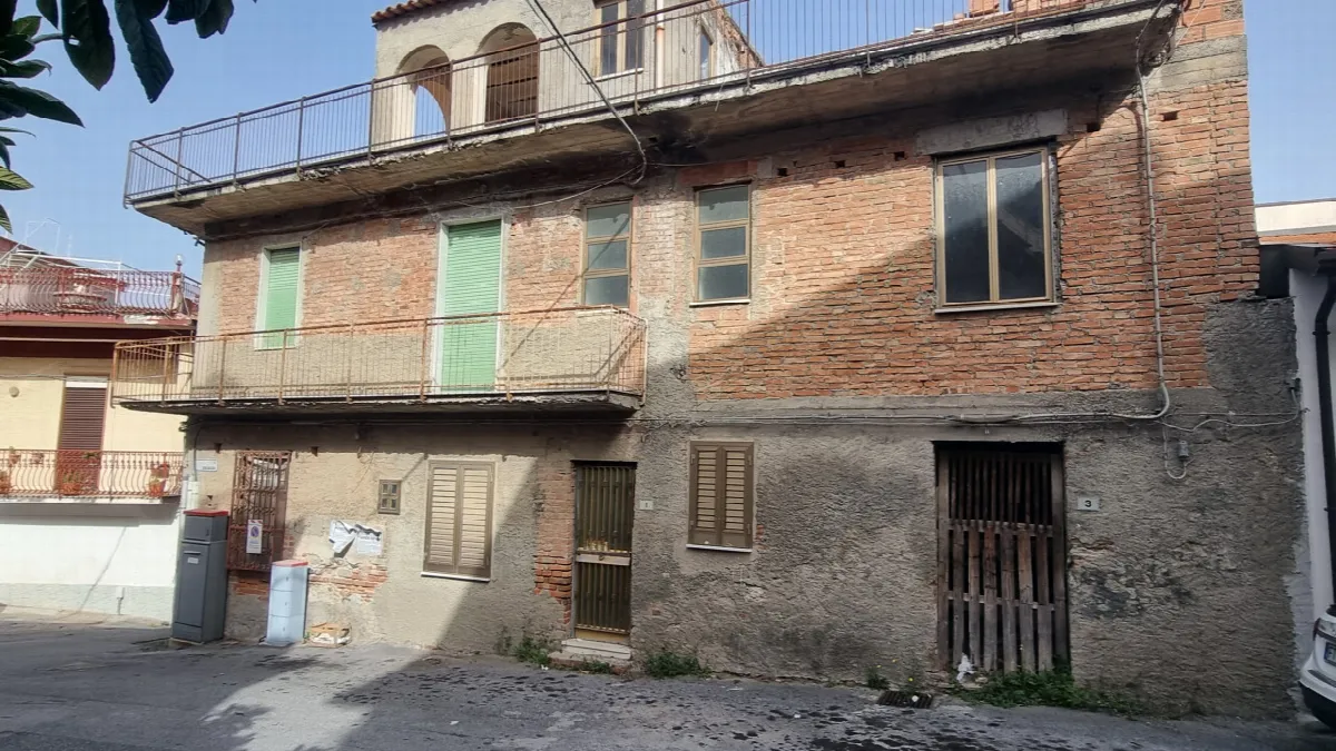 Stabile in vendita a Gualtieri Sicaminò - foto 5