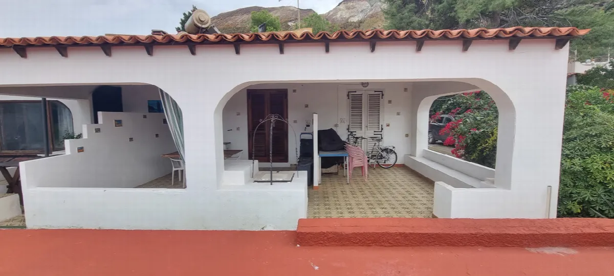 Casa bifamiliare in vendita a Lipari - foto 2