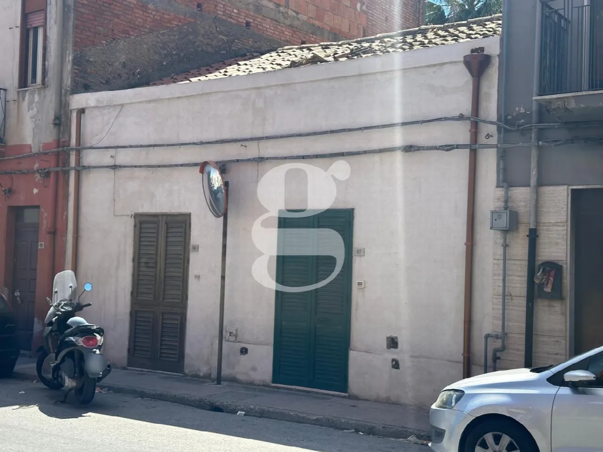 Casa indipendente in vendita a San Filippo del Mela - foto 1