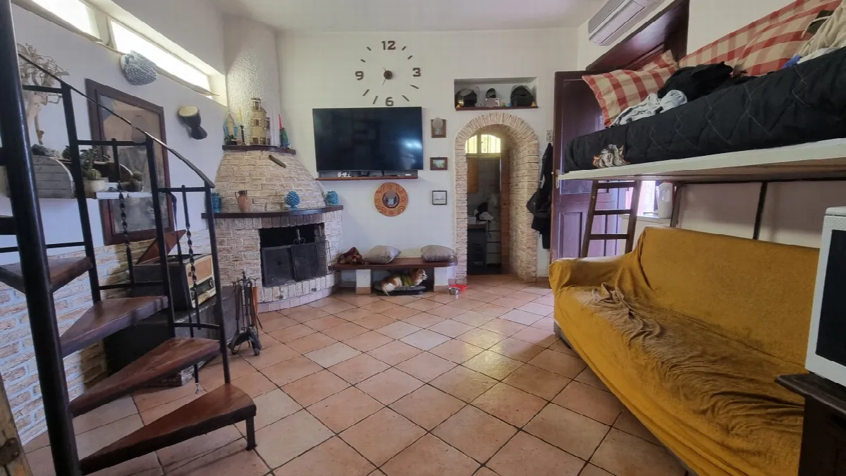 Casa indipendente in vendita a Santa Lucia del Mela - foto 2