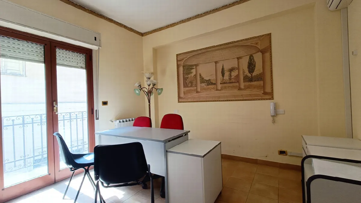 Ufficio in vendita a Barcellona Pozzo di Gotto - foto 1