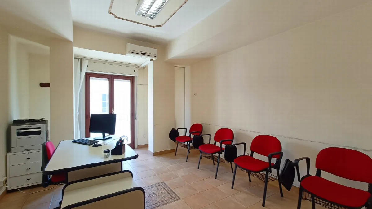 Ufficio in vendita a Barcellona Pozzo di Gotto - foto 3