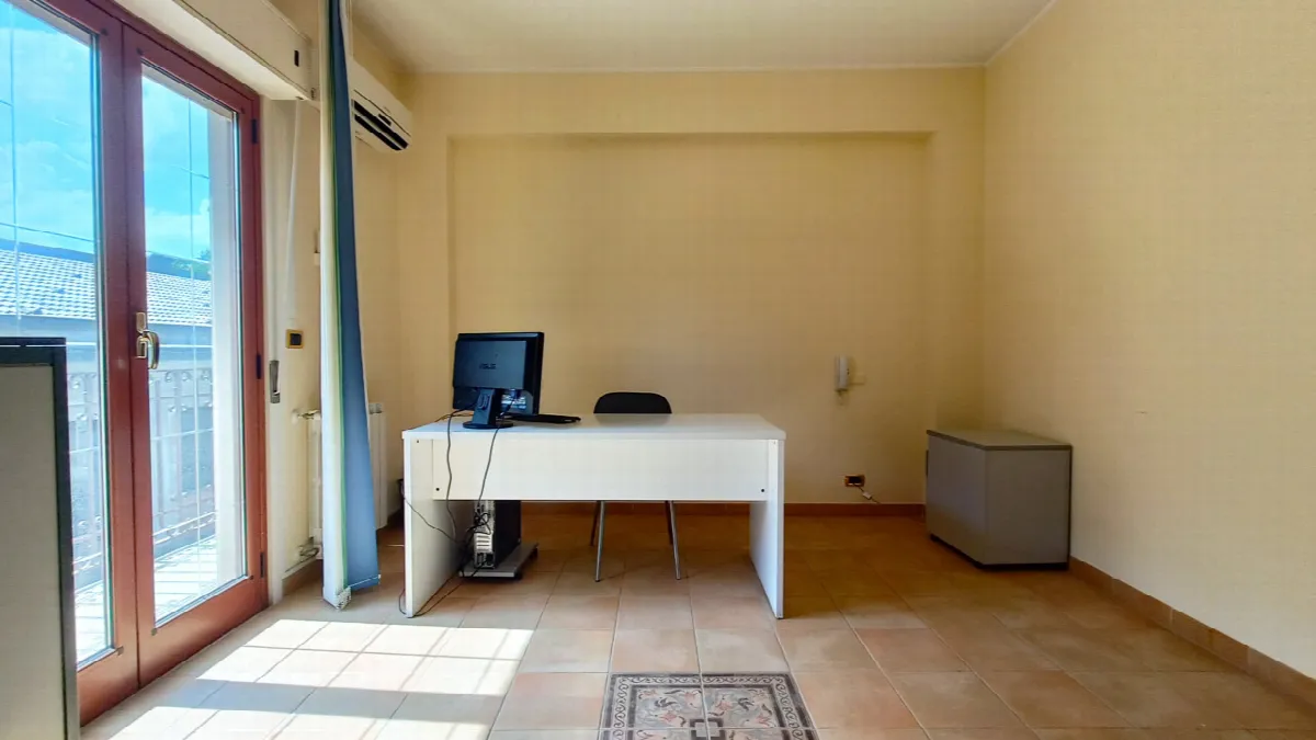 Ufficio in vendita a Barcellona Pozzo di Gotto - foto 8