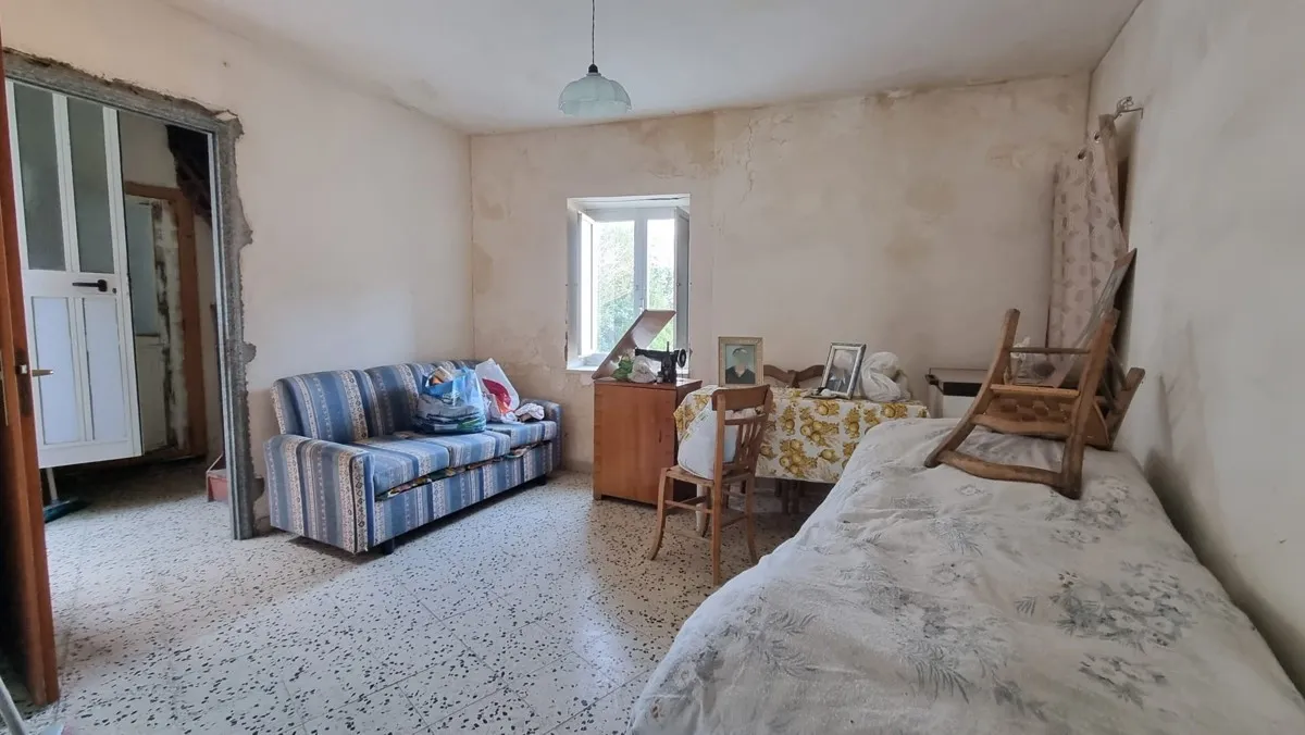 Casa indipendente in vendita a Santa Lucia del Mela - foto 2