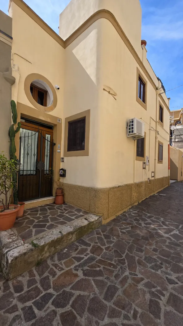 Casa indipendente in vendita a Milazzo - foto 1