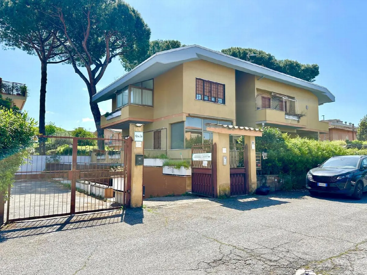 Appartamento in vendita a Roma - foto 2