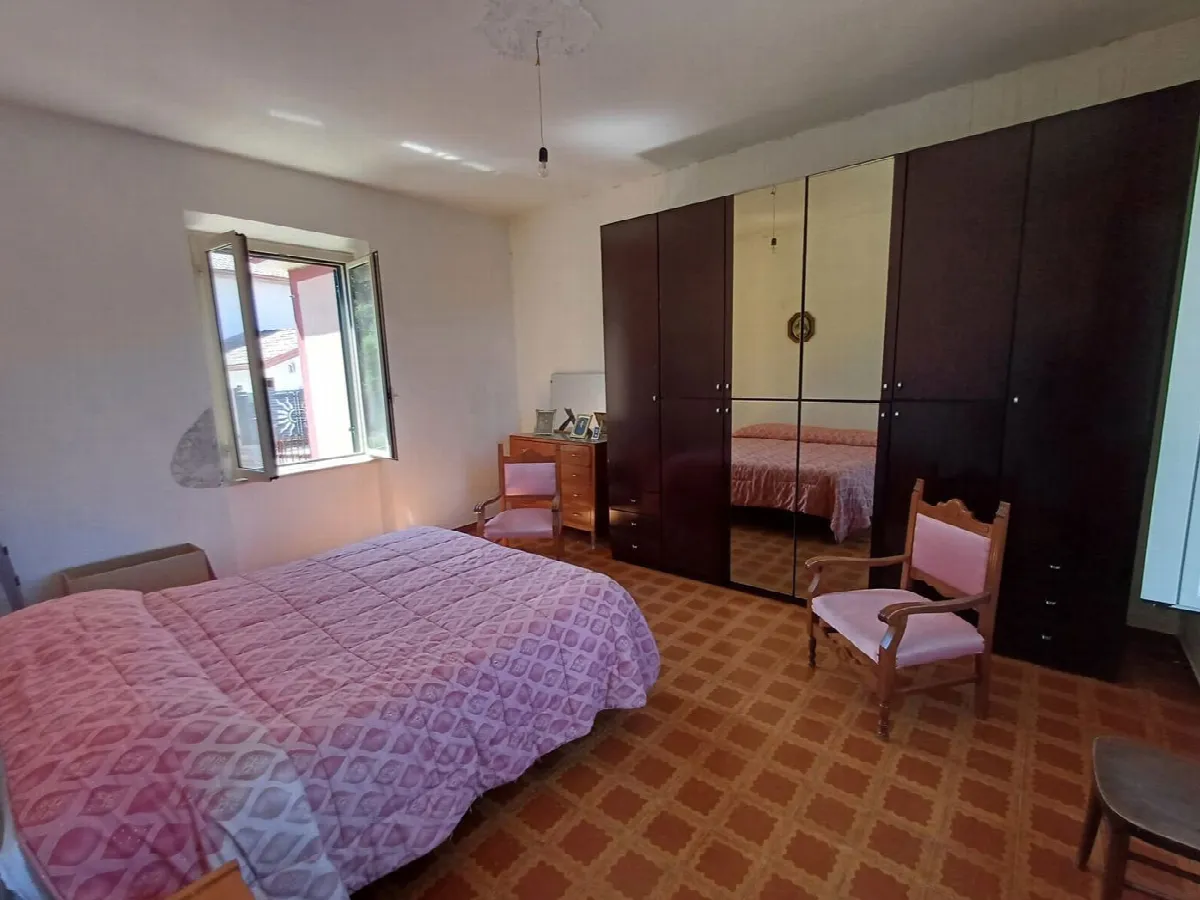 Casa indipendente in vendita a San Giovanni Incarico - foto 9