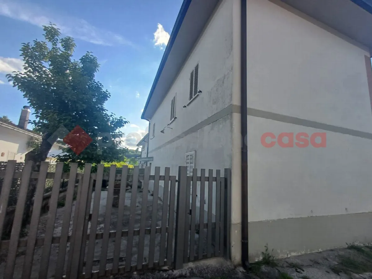 Casa indipendente in vendita a San Giovanni Incarico - foto 5