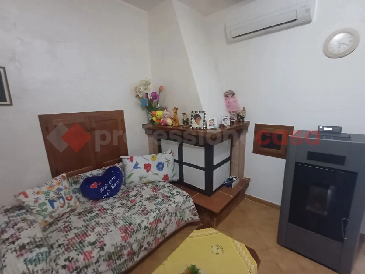 Casa indipendente in vendita a San Giovanni Incarico - foto 5