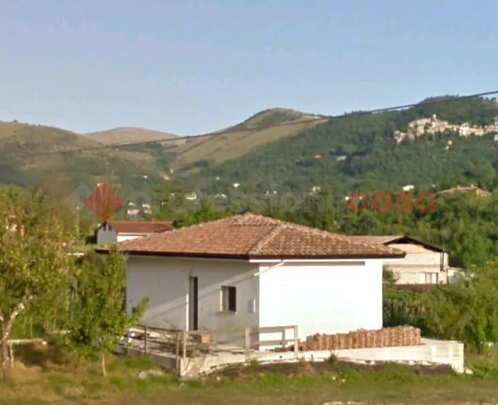Rustico in vendita a Ceprano - foto 1