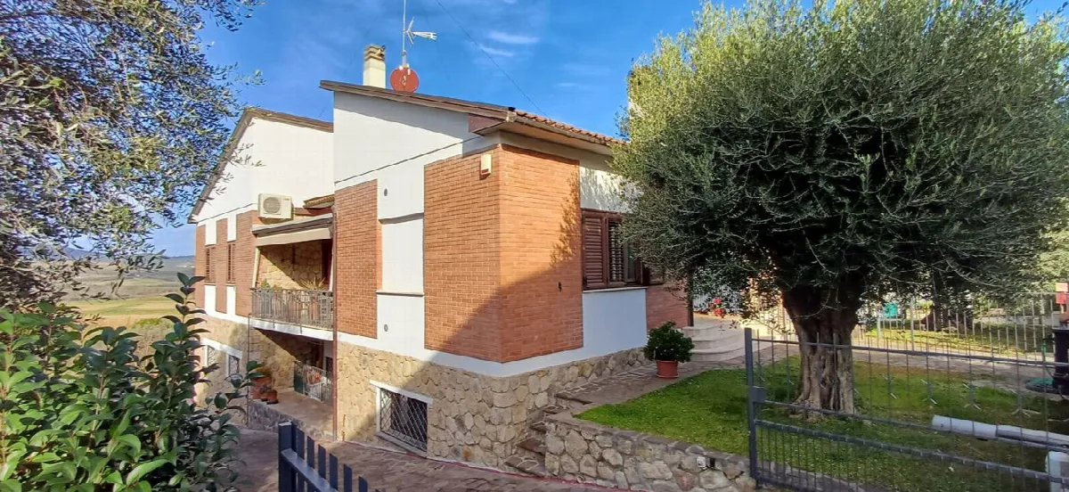 Casa bifamiliare in vendita a Grosseto - foto 1