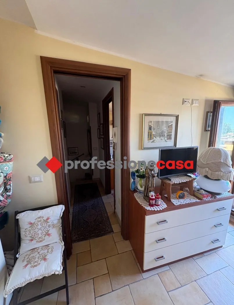 Villetta a schiera in vendita a Pomezia - foto 3