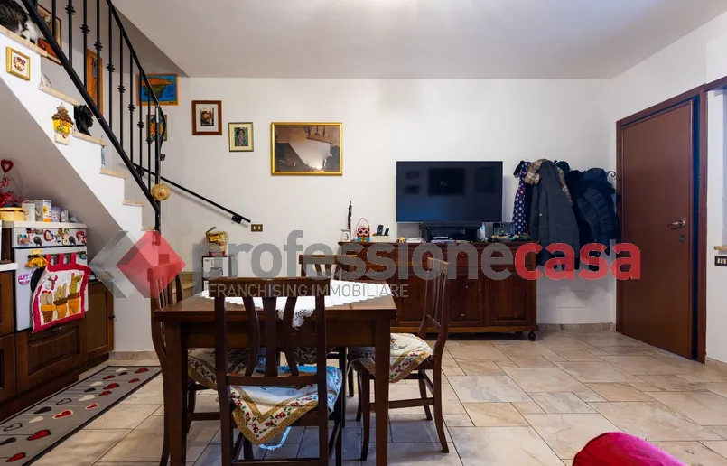 Villetta a schiera in vendita a Pomezia - foto 5