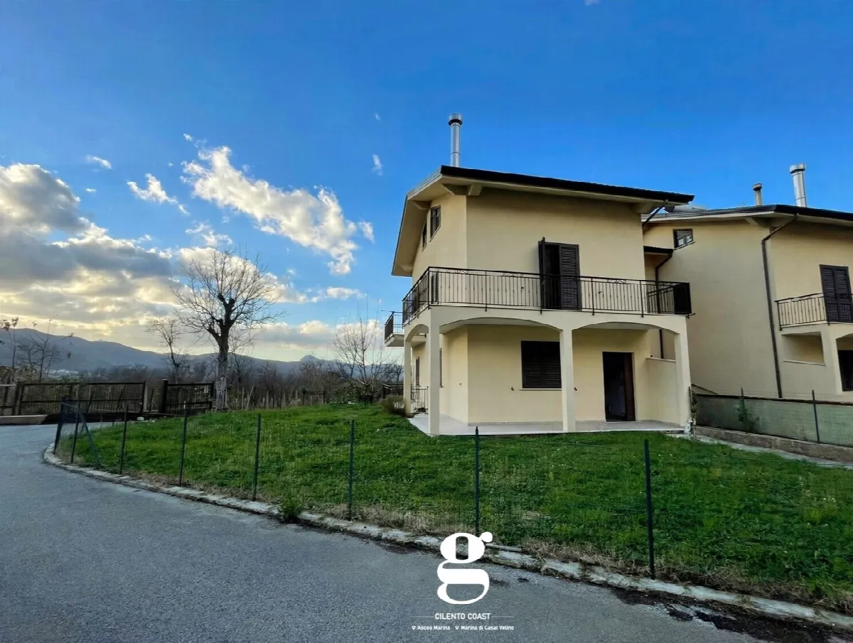 Villetta a schiera in vendita a Serino - foto 1