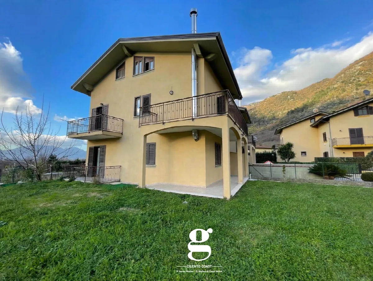 Villetta a schiera in vendita a Serino - foto 2