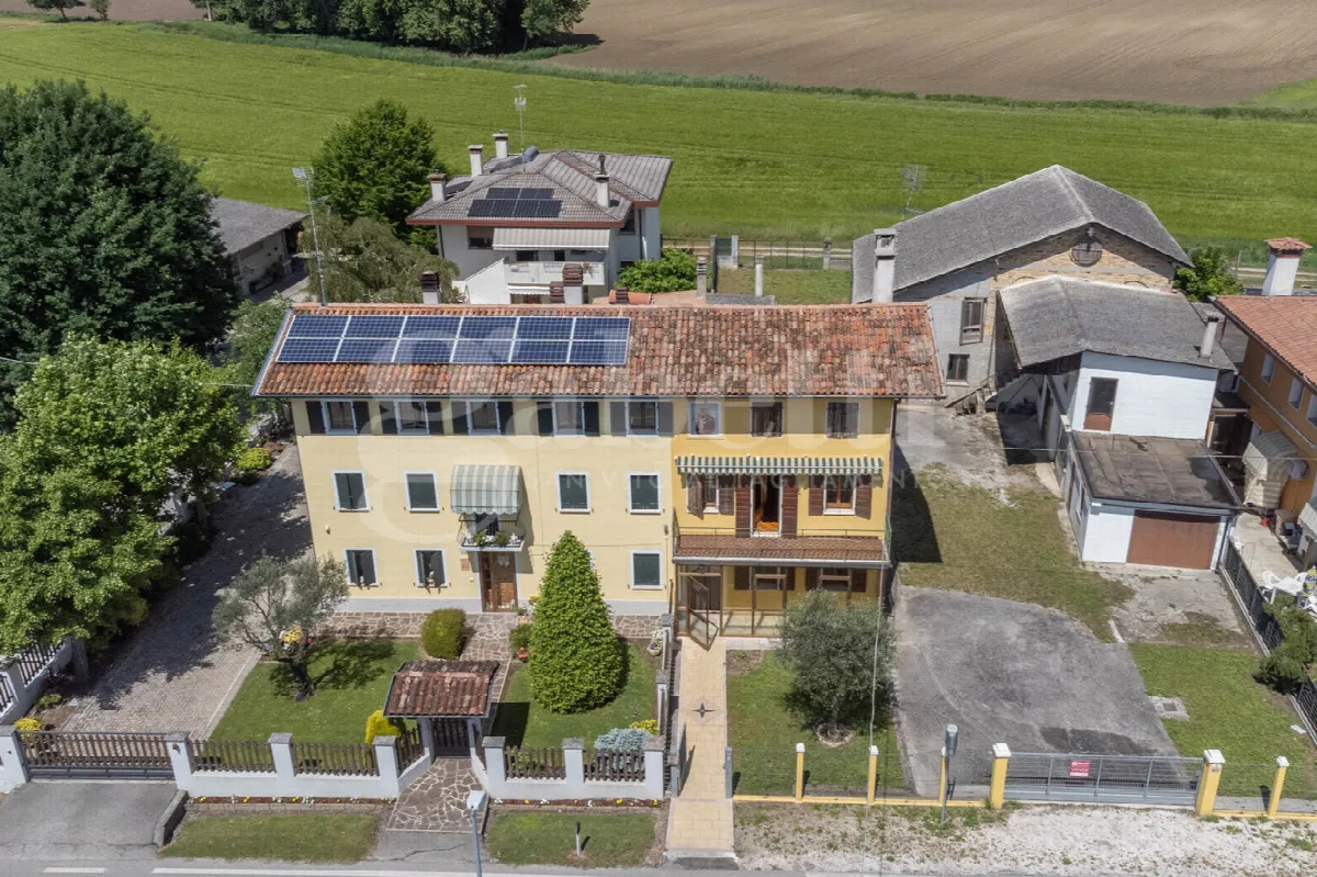 Casa bifamiliare in vendita a Fossalta di Portogruaro - foto 2