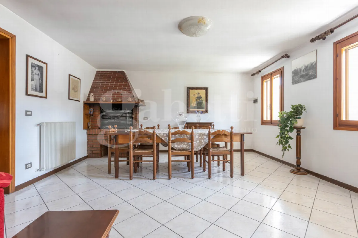 Casa bifamiliare in vendita a Fossalta di Portogruaro - foto 9