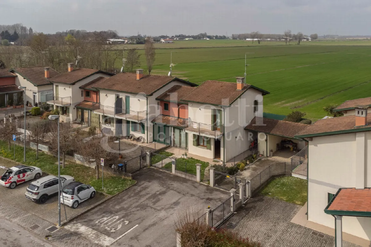 Villetta a schiera in vendita a Portogruaro - foto 1