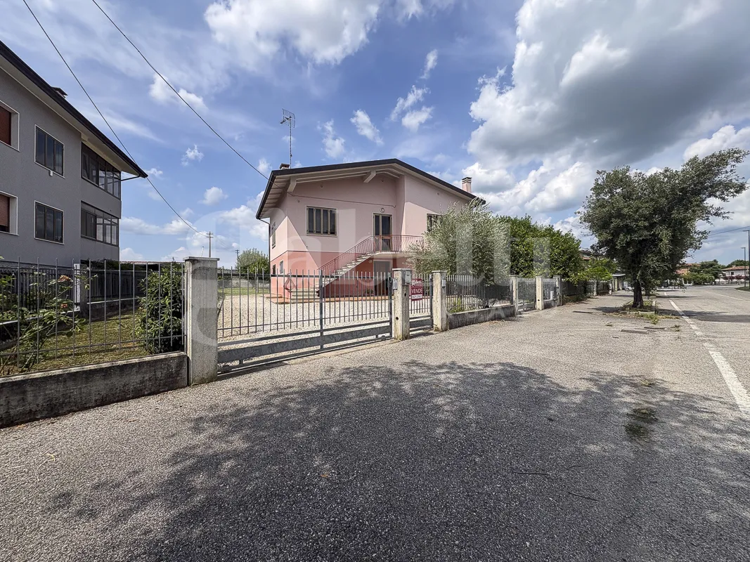 Casa indipendente in vendita a Teglio Veneto - foto 3