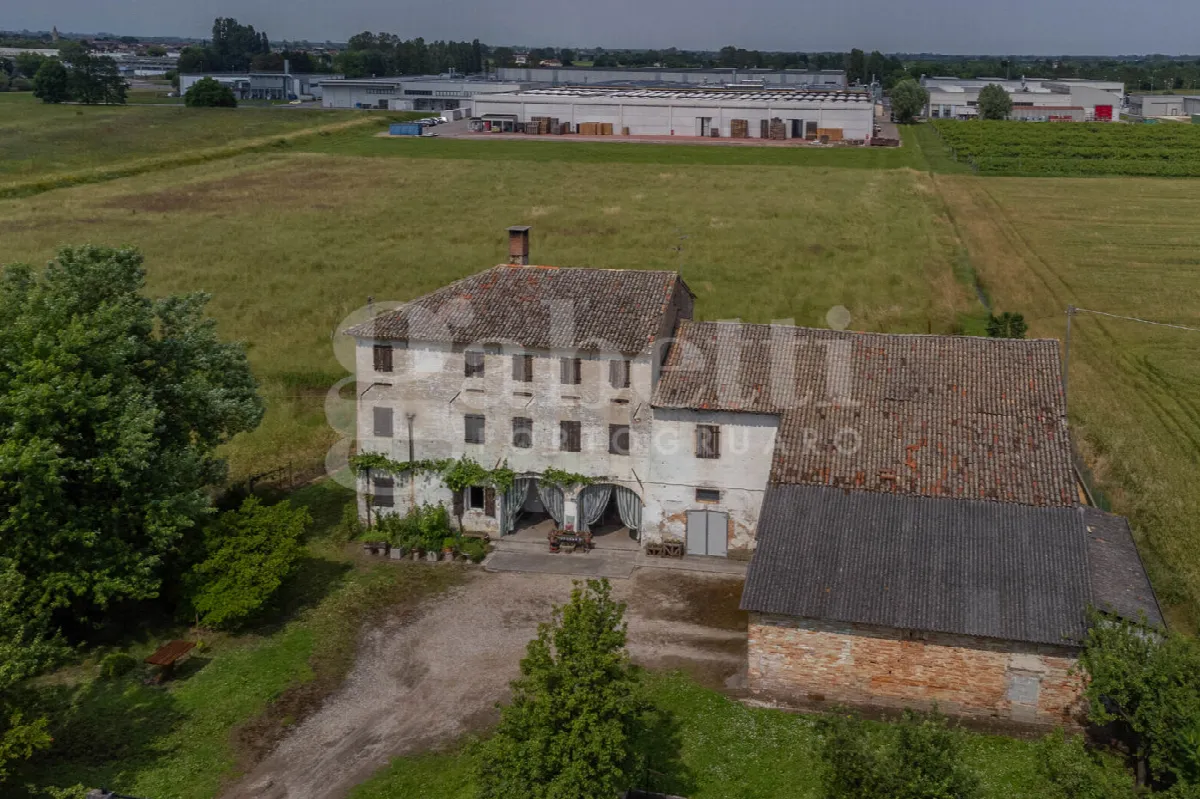 Rustico in vendita a Pramaggiore - foto 2