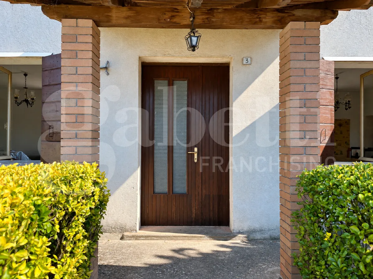 Casa indipendente in vendita a Sesto al Reghena - foto 1
