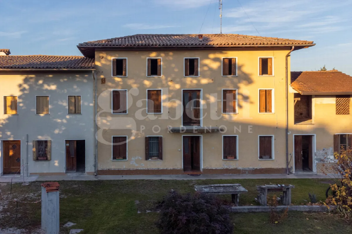Rustico in vendita a Fontanafredda - foto 1