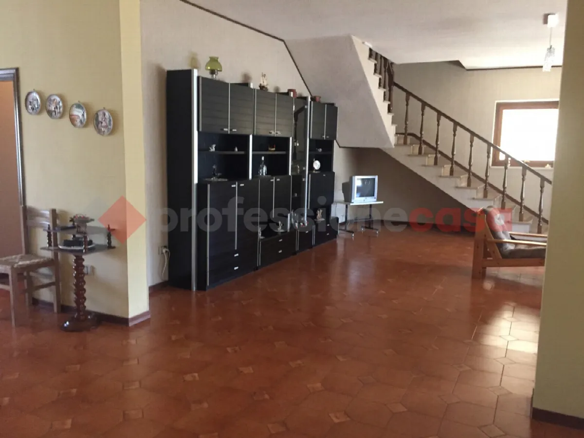 Villetta a schiera in vendita a Sava - foto 4