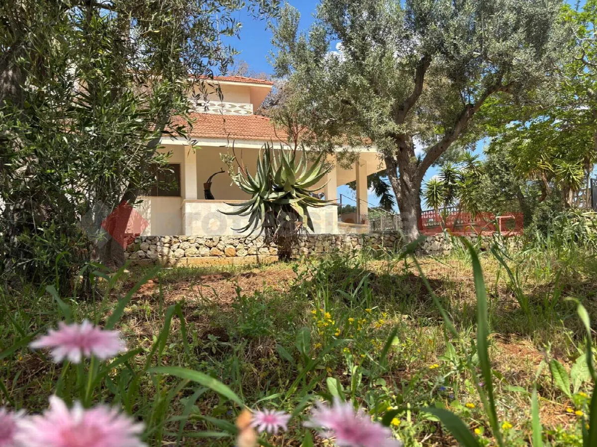 Casa bifamiliare in vendita a Manduria - foto 2