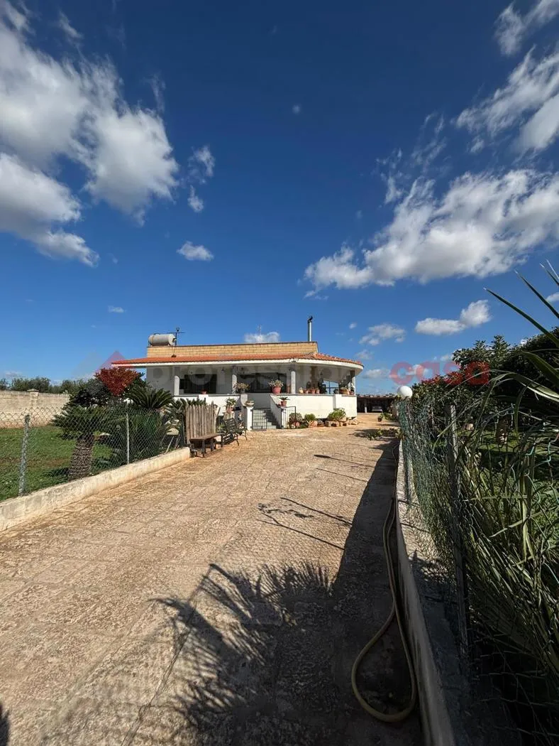 Villetta a schiera in vendita a Sava - foto 1