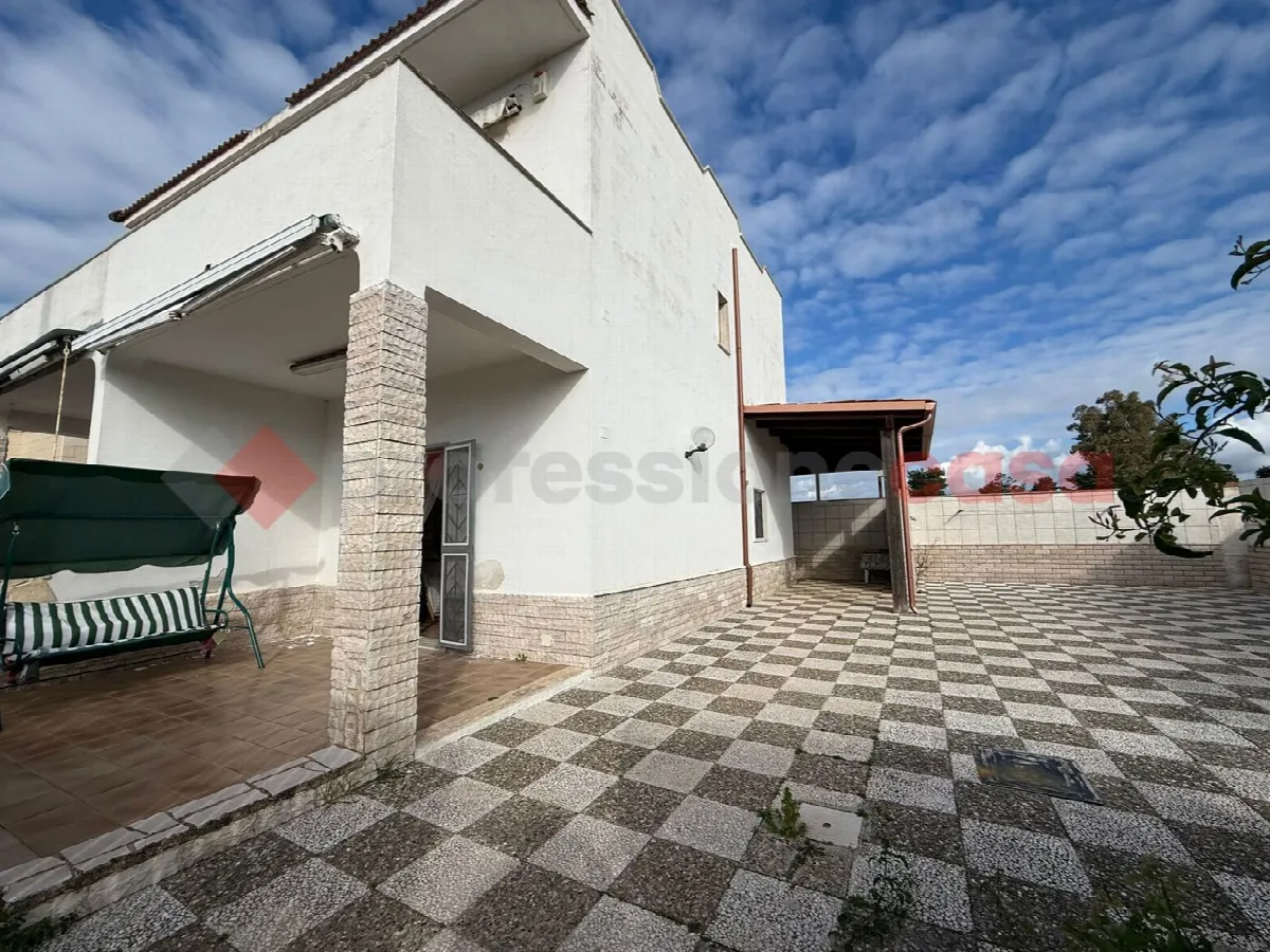 Casa indipendente in vendita a Manduria - foto 1