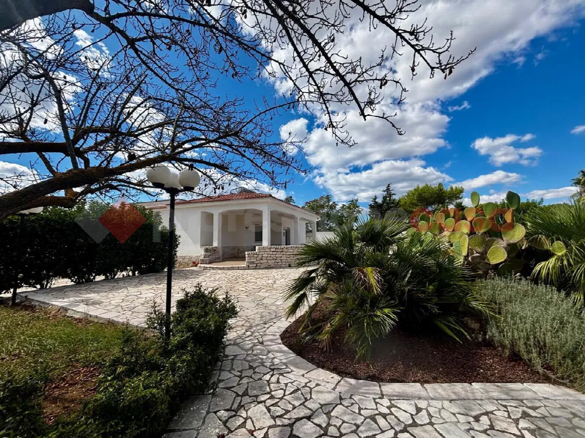 Villa in vendita a Maruggio - foto 1