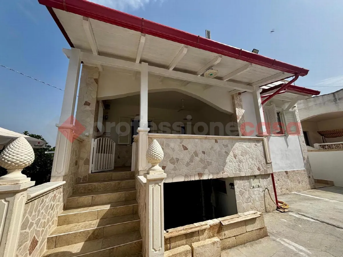 Casa indipendente in vendita a Maruggio - foto 1