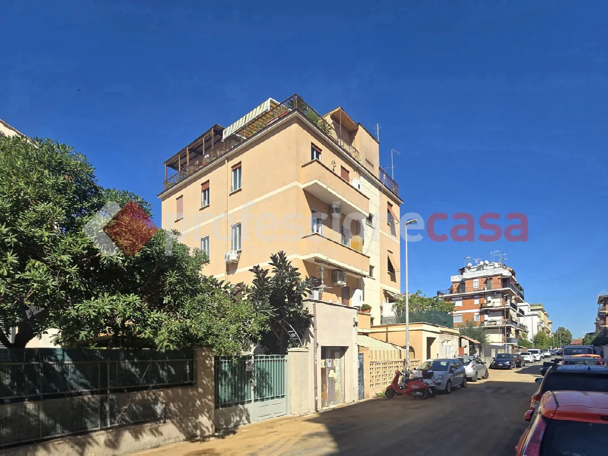 Appartamento in vendita a Roma - foto 1