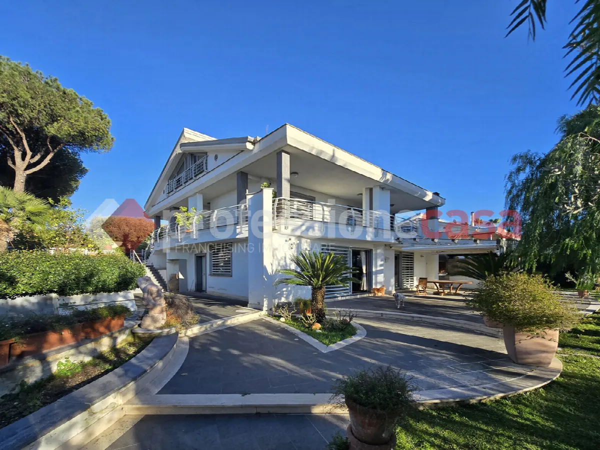 Villa in vendita a Roma - foto 1