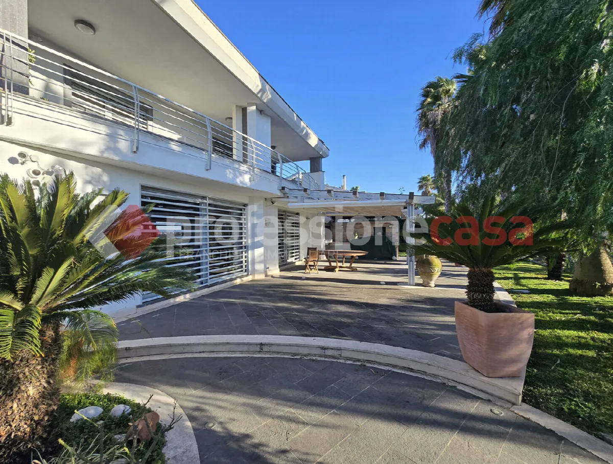 Villa in vendita a Roma - foto 2