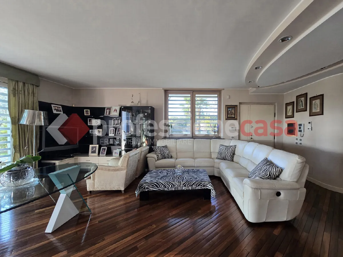 Villa in vendita a Roma - foto 4