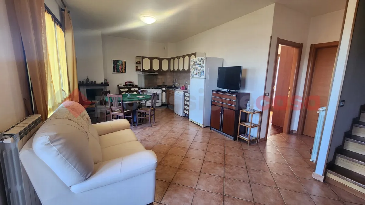 Appartamento in vendita a Mazzano Romano - foto 2