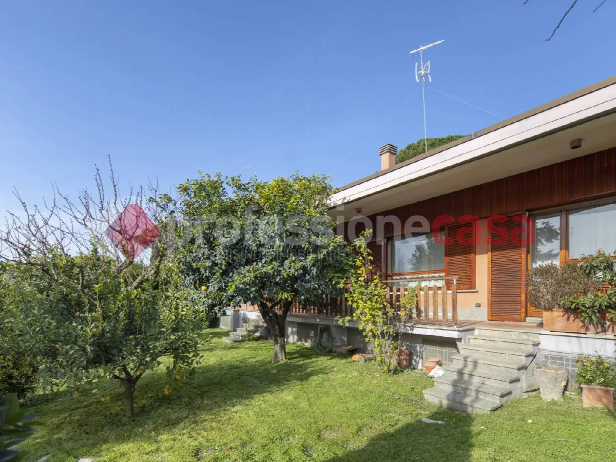 Villa in vendita a Roma - foto 1