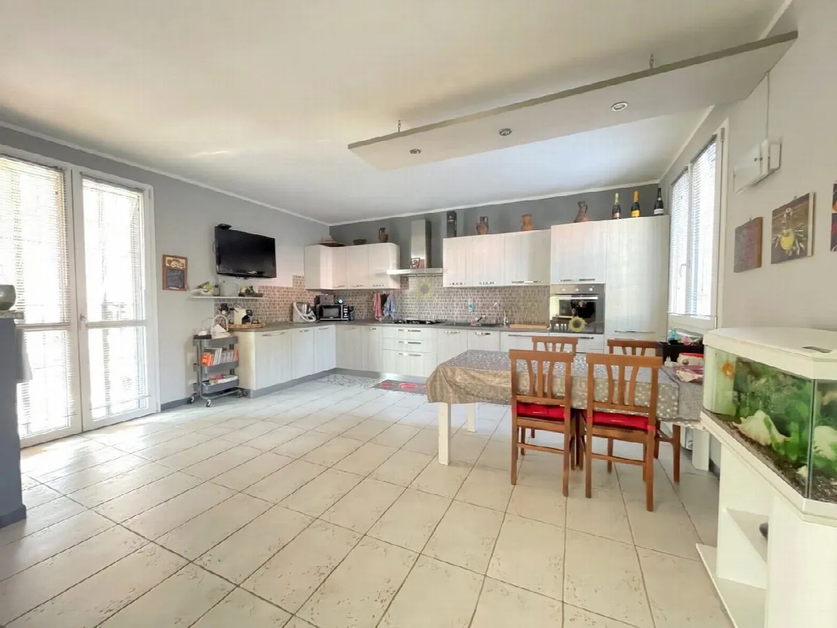 Villa in vendita a Corbetta - foto 6