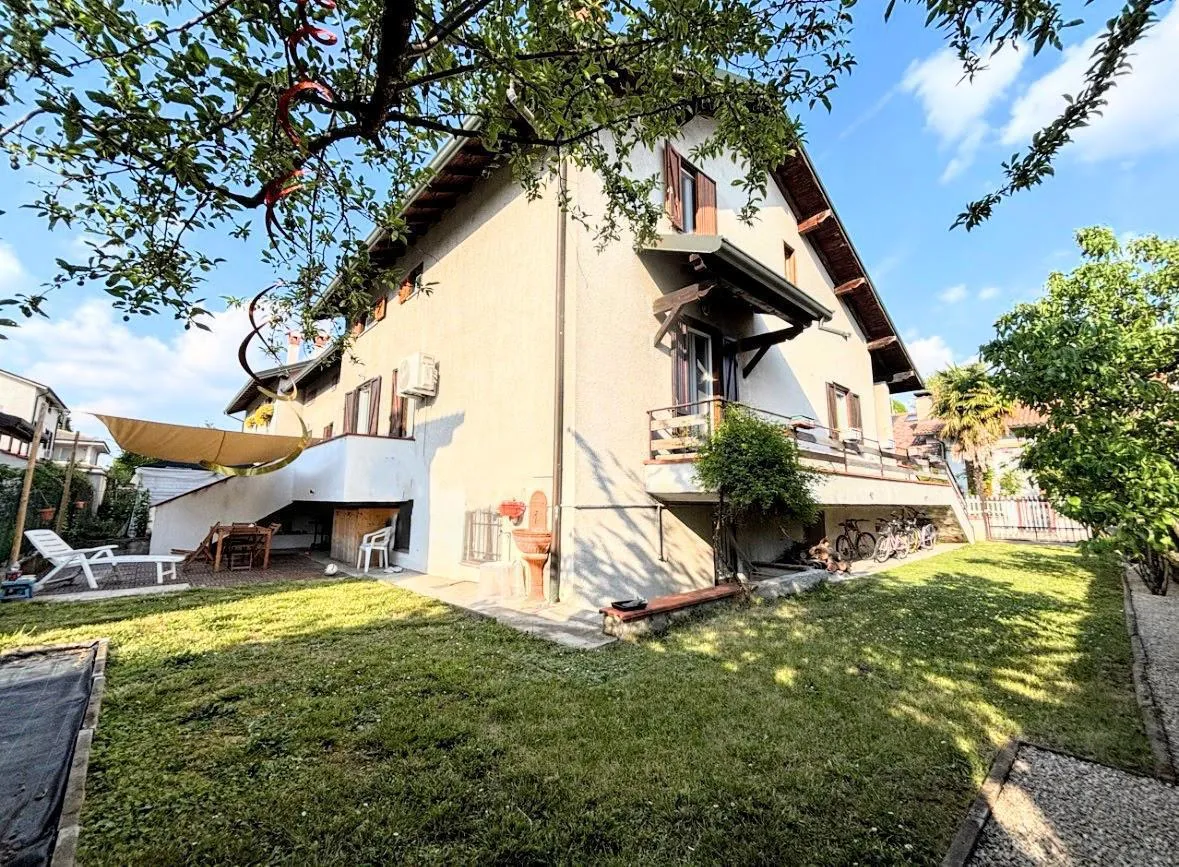 Villetta a schiera in vendita a Santo Stefano Ticino - foto 1