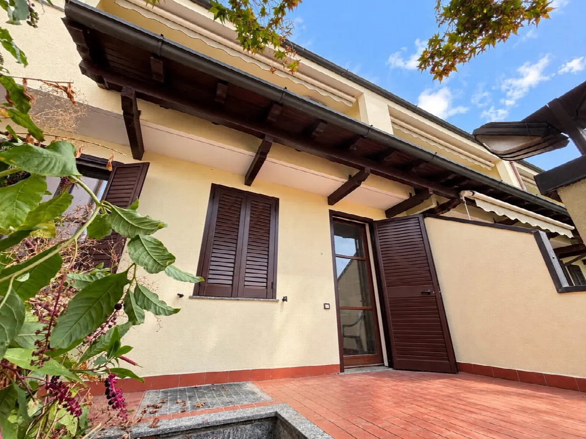Villetta a schiera in vendita a Corbetta - foto 1