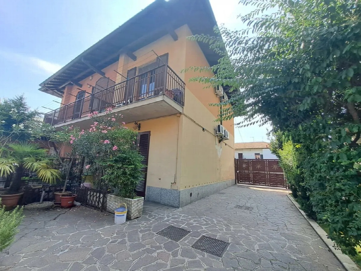 Villetta a schiera in vendita a Magenta - foto 2