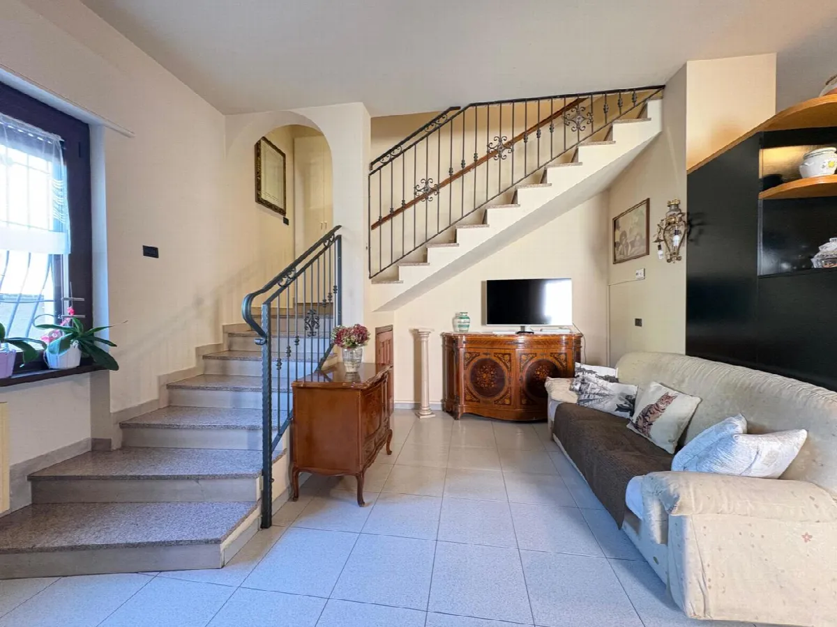 Villa in vendita a Boffalora sopra Ticino - foto 1