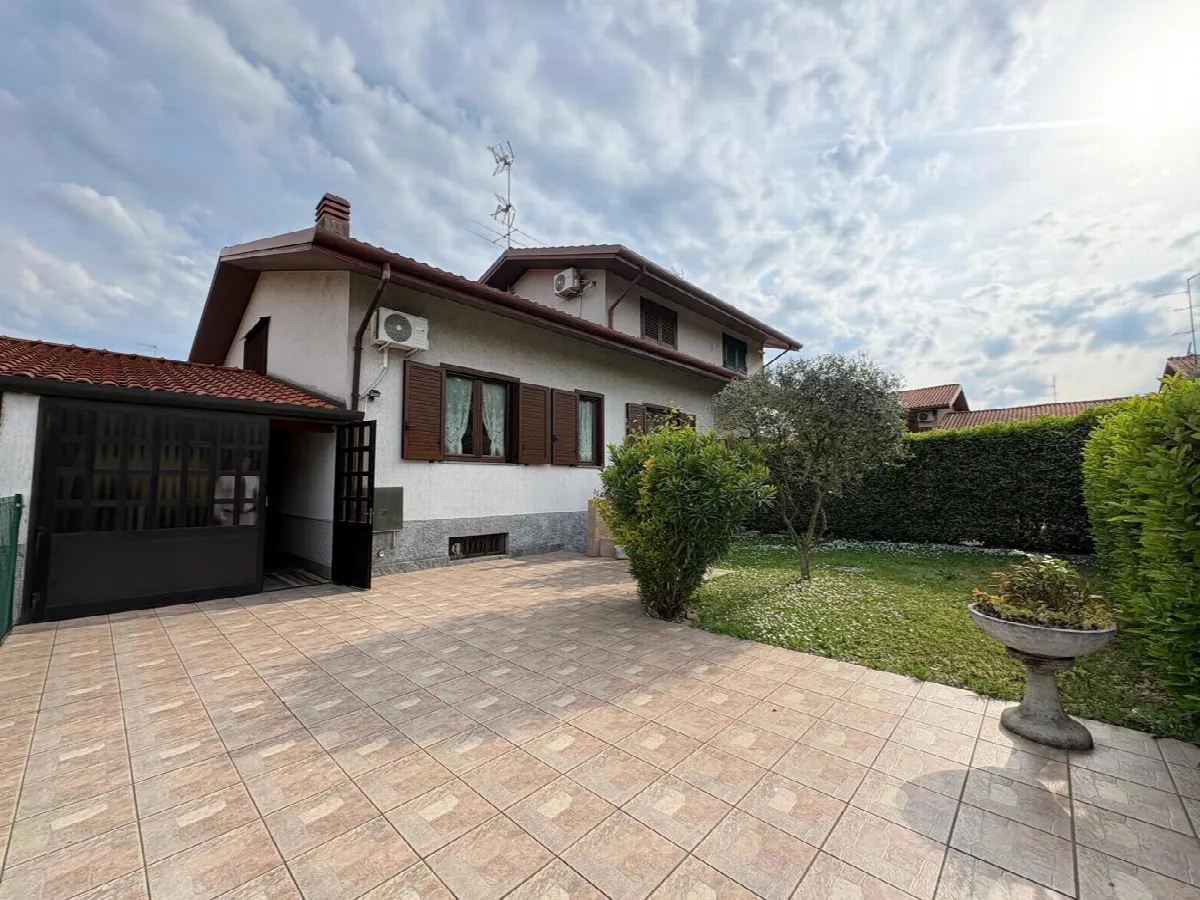 Villetta a schiera in vendita a Mesero - foto 1