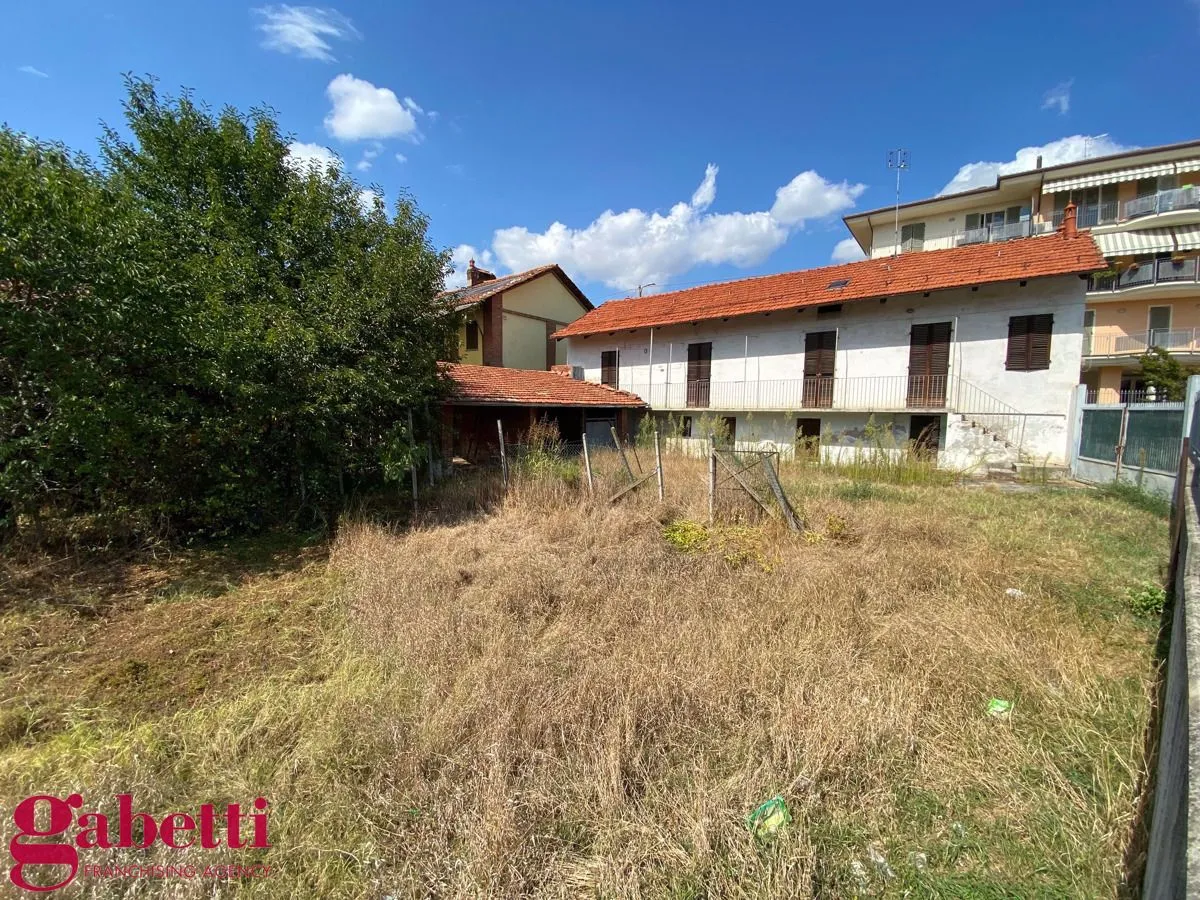 Casa indipendente in vendita a Bra - foto 2